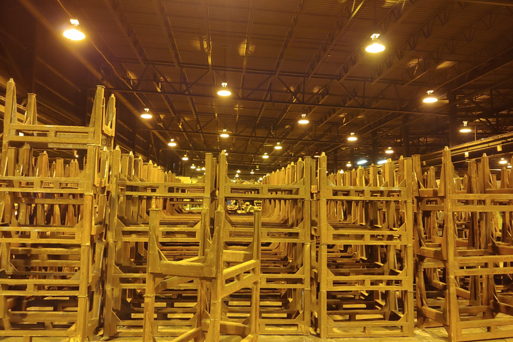 Before Image of Durabar- Prior to Tactik Lighting Product Installation